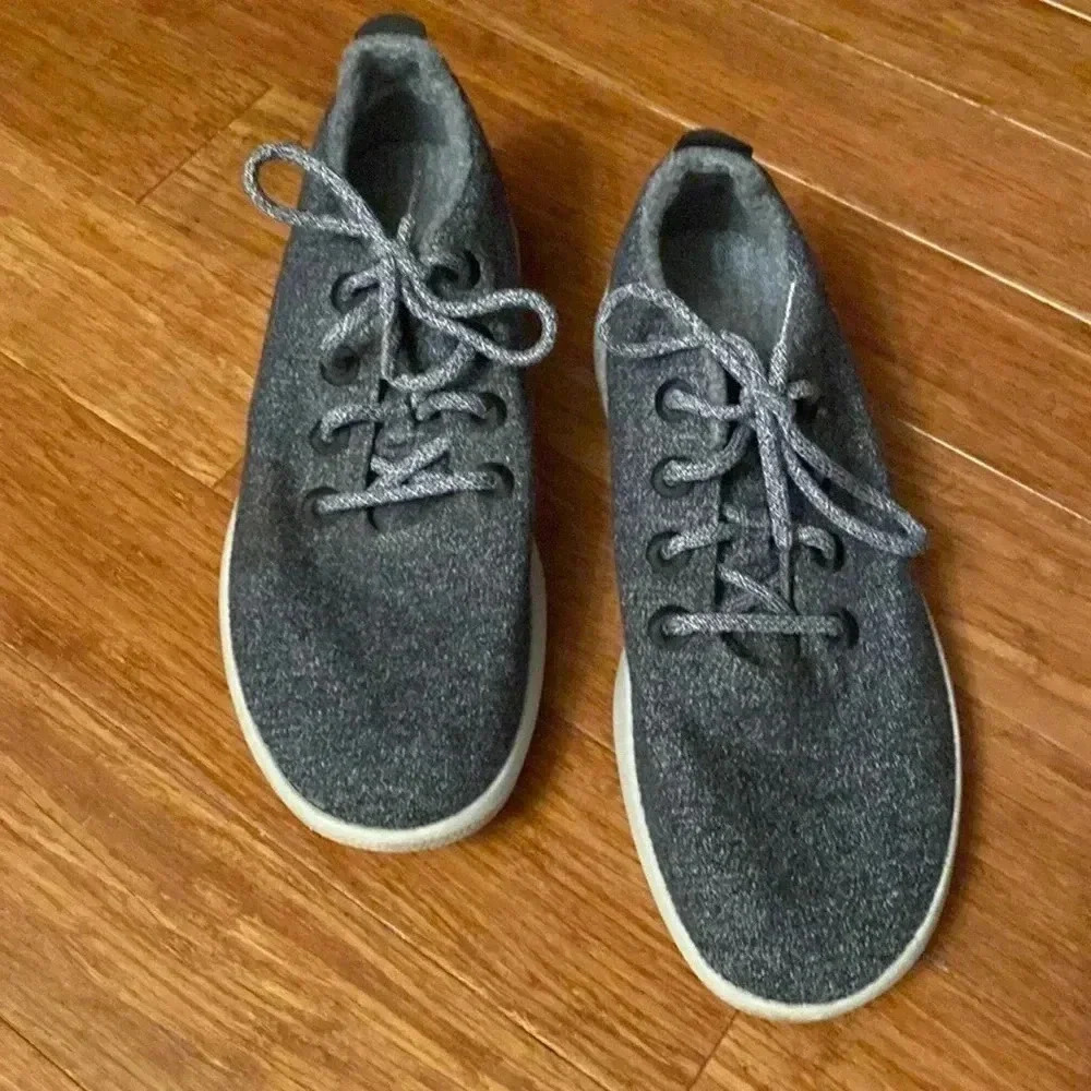 Allbirds men’s wool sneaker - dark gray - lace up - size 13